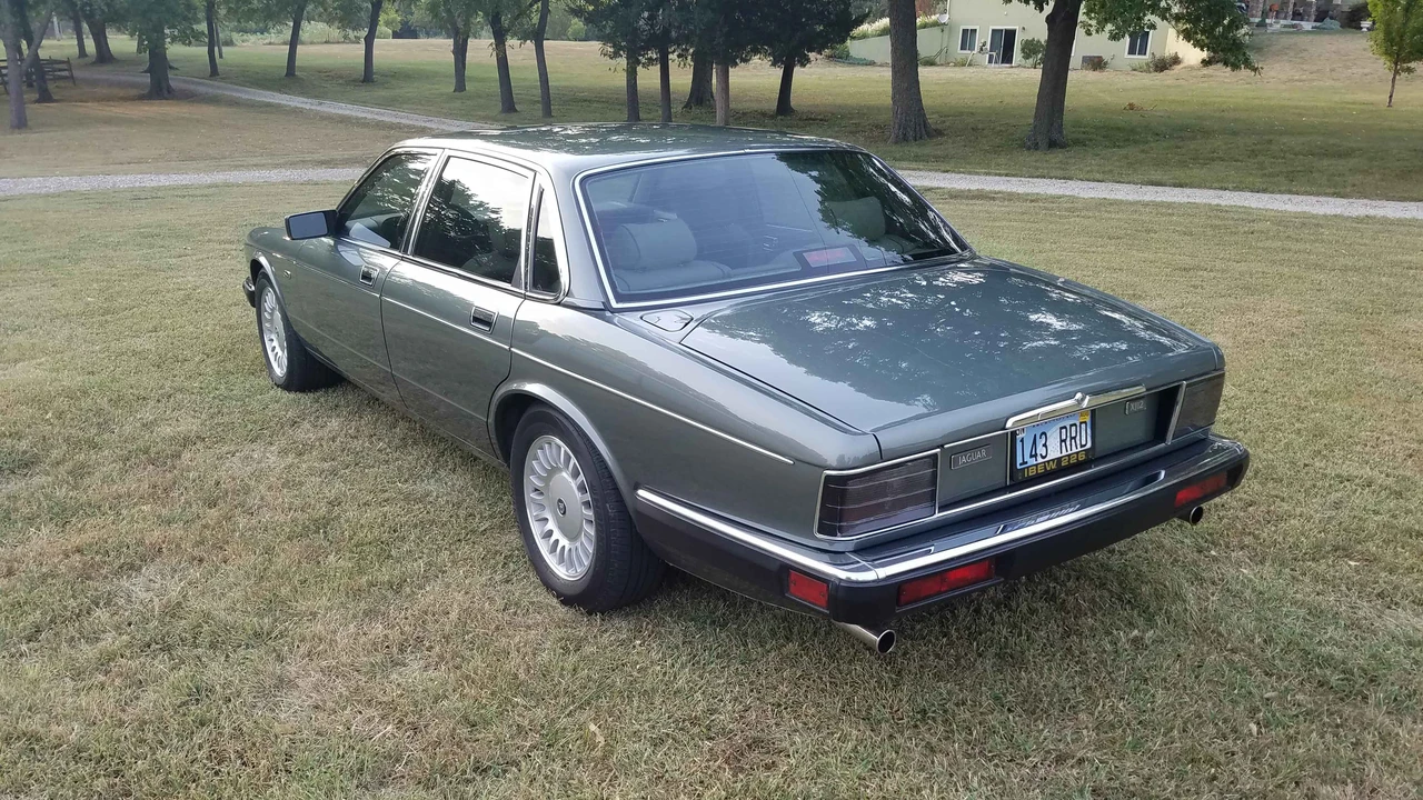 1994 Jaguar XJ Series 4 - Image 25 of 31