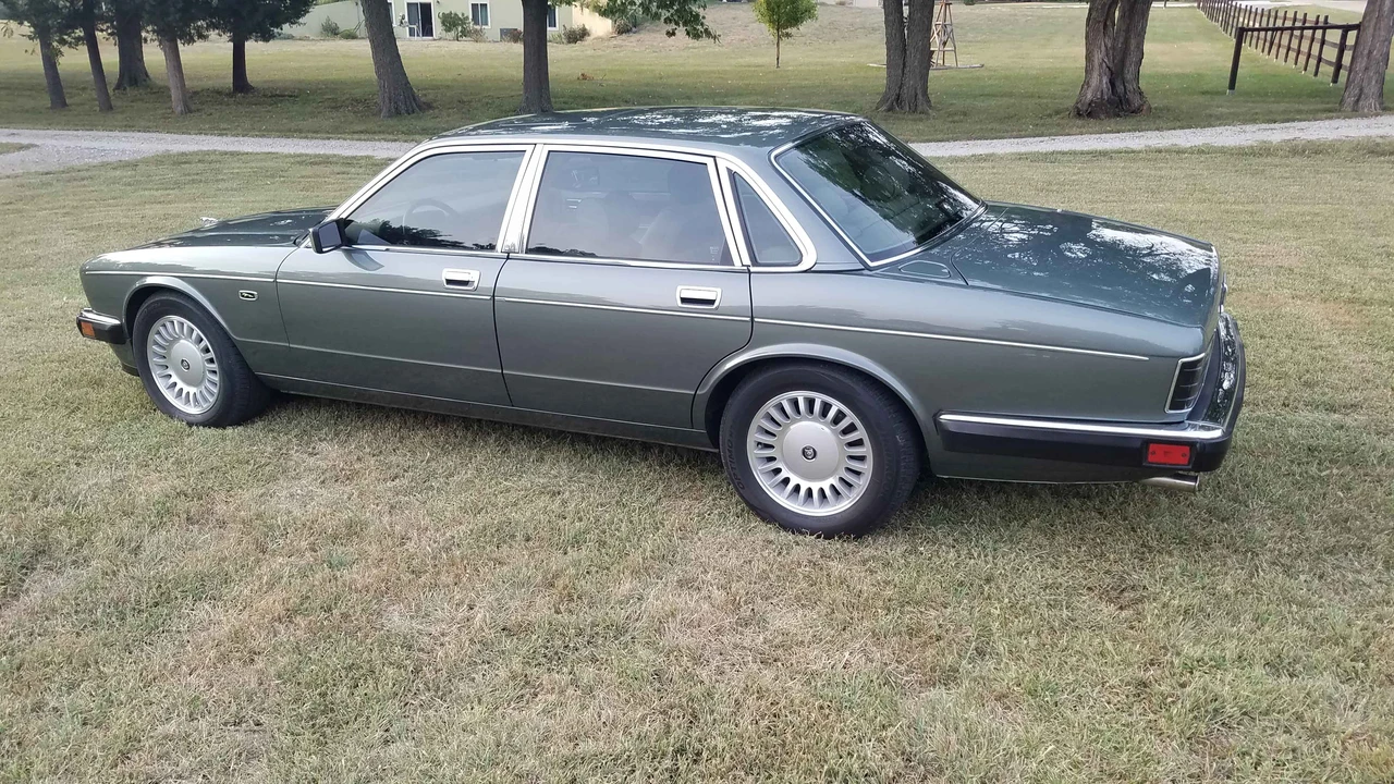 1994 Jaguar XJ Series 4 - Image 29 of 31