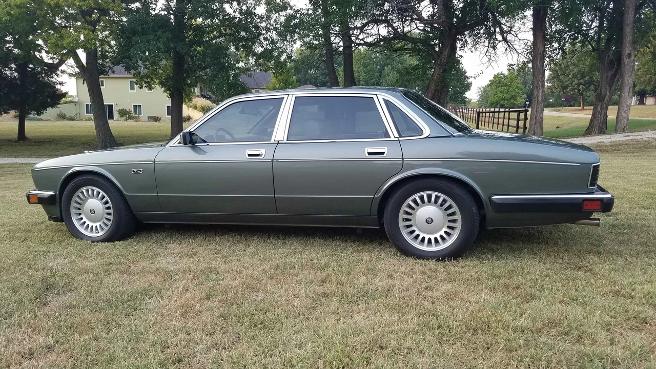 1994 Jaguar XJ Series 4 - Image 30 of 31