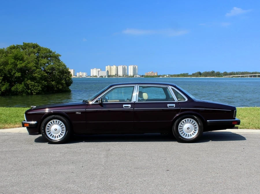 1994 Jaguar XJ40 XJ - Image 2 of 12