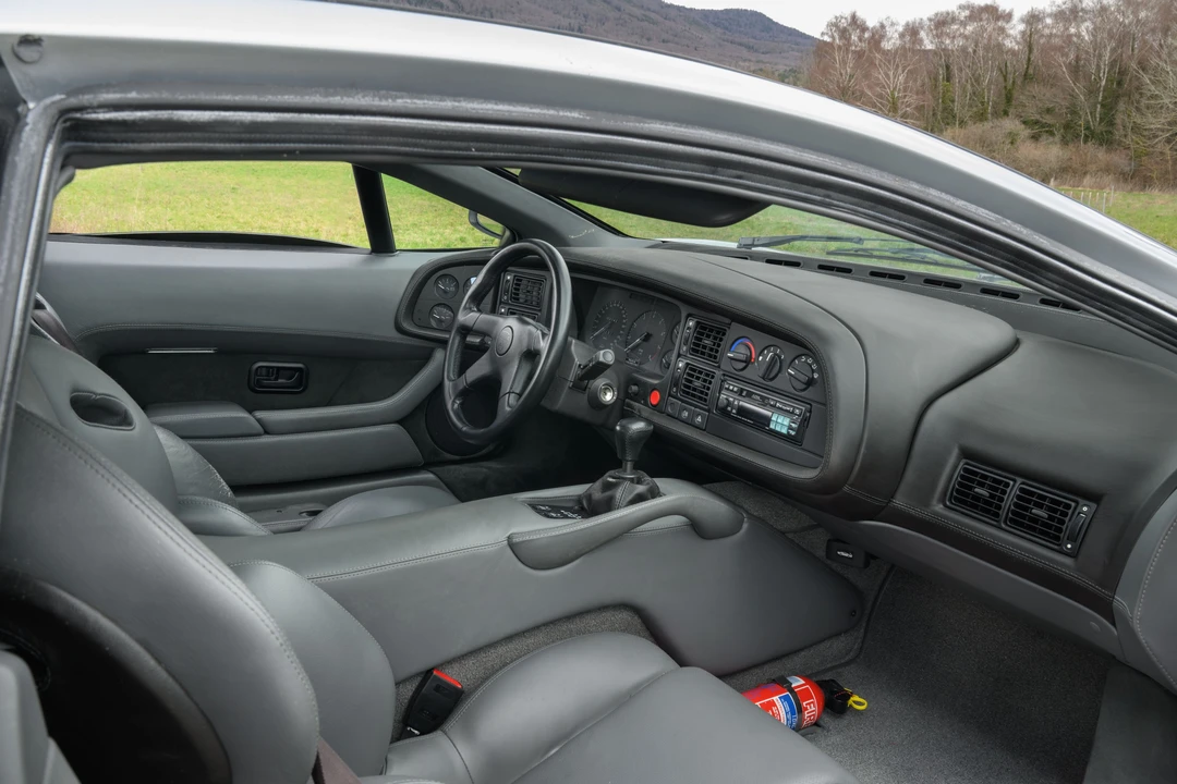 1994 Jaguar XJ220 - Image 16 of 31