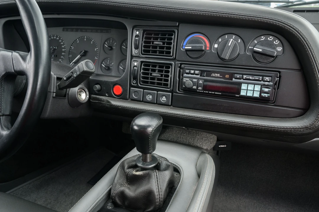 1994 Jaguar XJ220 - Image 21 of 31