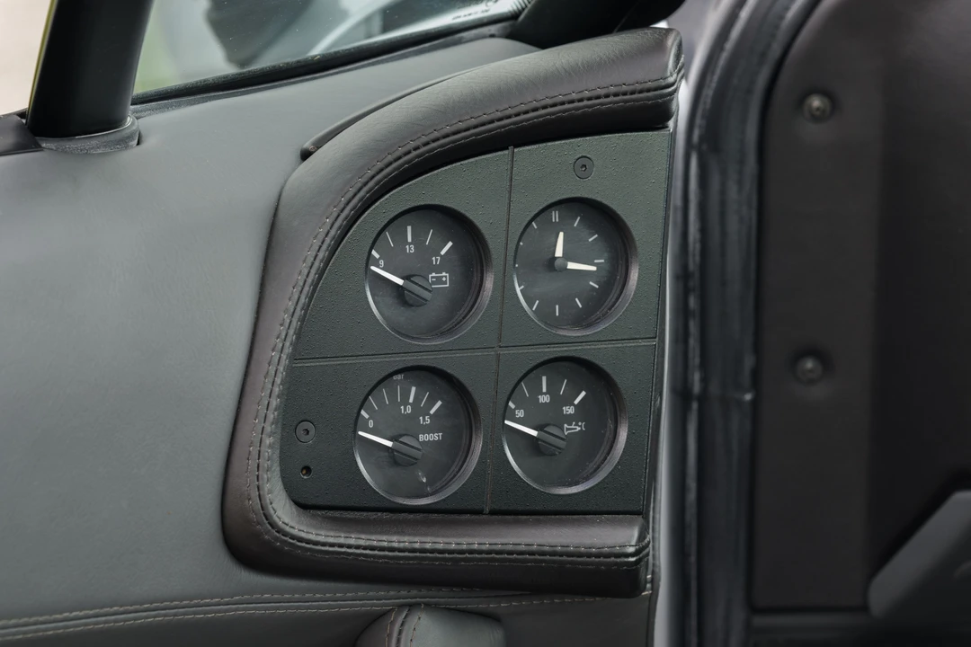 1994 Jaguar XJ220 - Image 24 of 31
