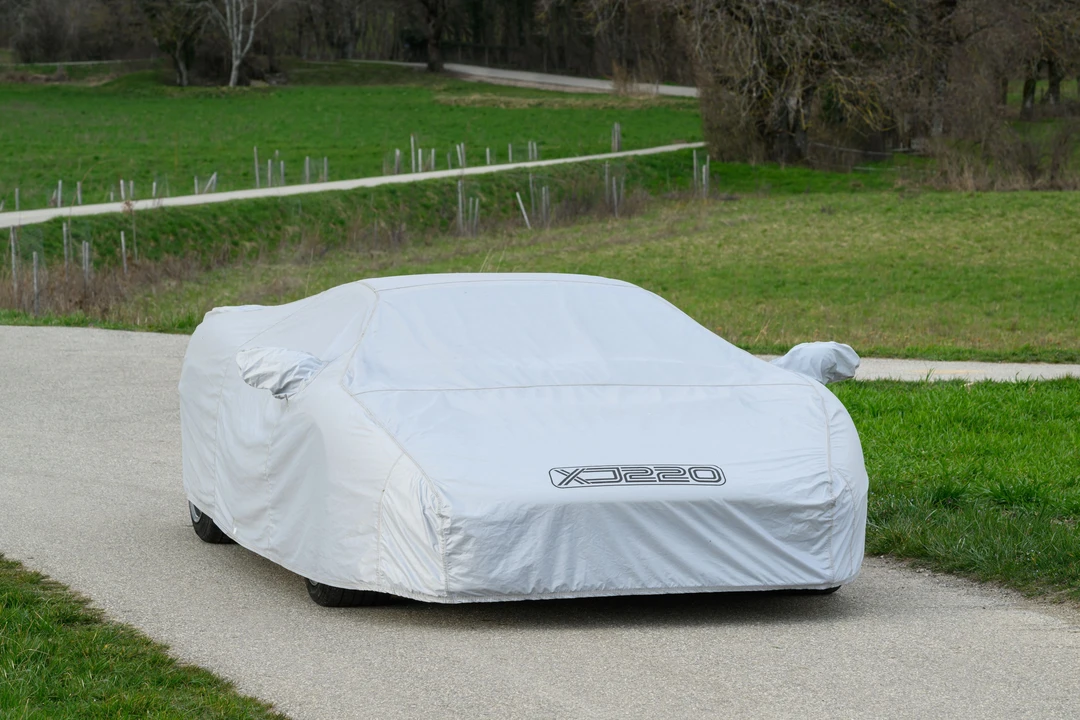 1994 Jaguar XJ220 - Image 15 of 31