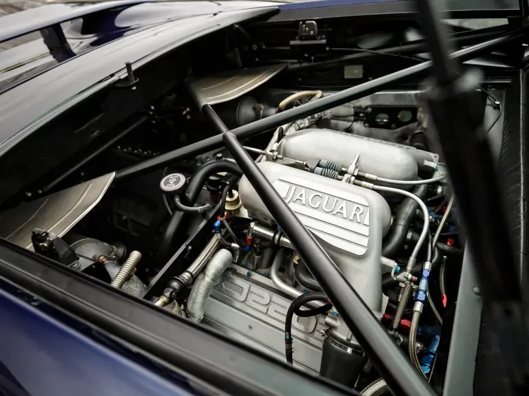 1994 Jaguar XJ220 - Image 4 of 31
