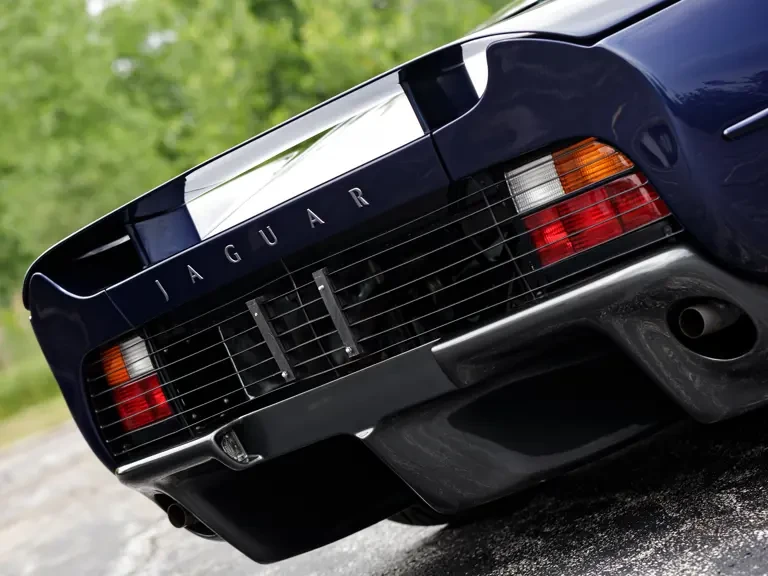 1994 Jaguar XJ220 - Image 30 of 31