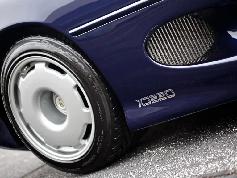 1994 Jaguar XJ220 - Image 8 of 31