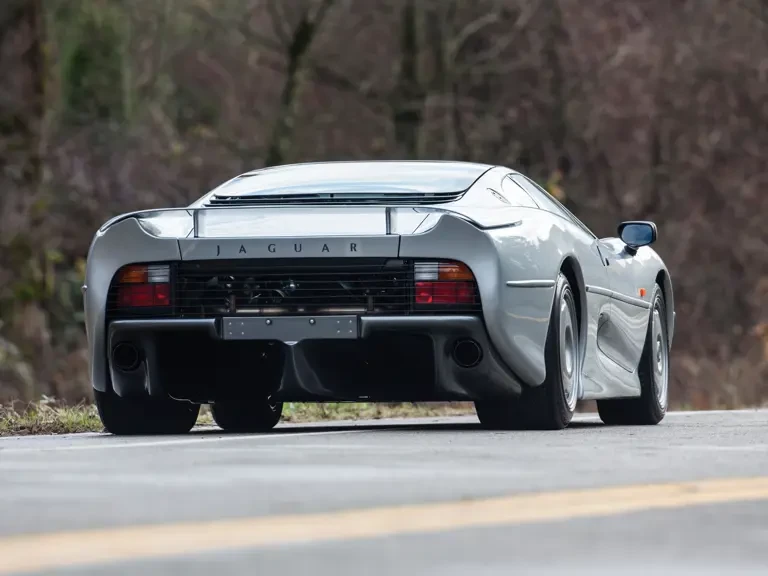 1994 Jaguar XJ220 - Image 22 of 30