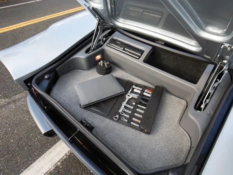 1994 Jaguar XJ220 - Image 25 of 30