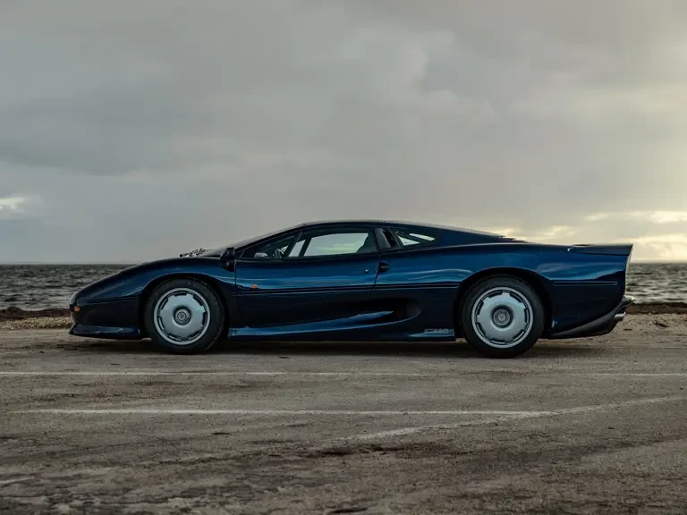 1994 Jaguar XJ220 - Image 6 of 31