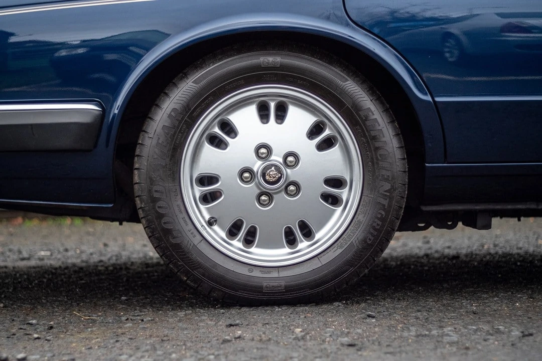 1994 Jaguar XJ40 XJ - Image 15 of 30