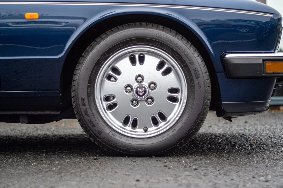 1994 Jaguar XJ40 XJ - Image 16 of 30