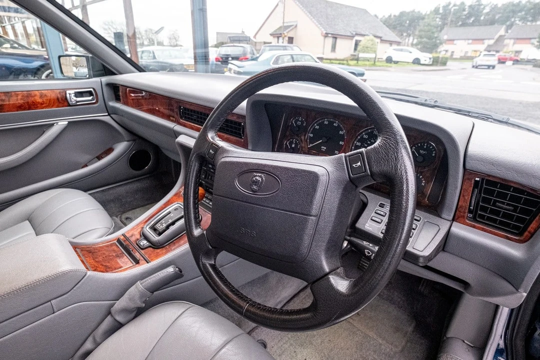 1994 Jaguar XJ40 XJ - Image 22 of 30
