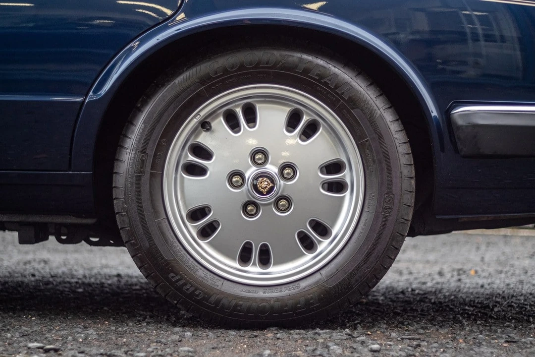 1994 Jaguar XJ40 XJ - Image 14 of 30
