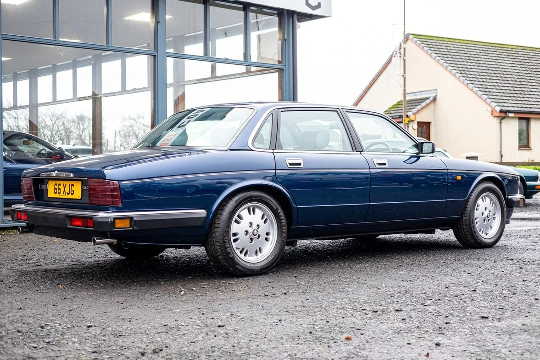 1994 Jaguar XJ40 XJ - Image 7 of 30