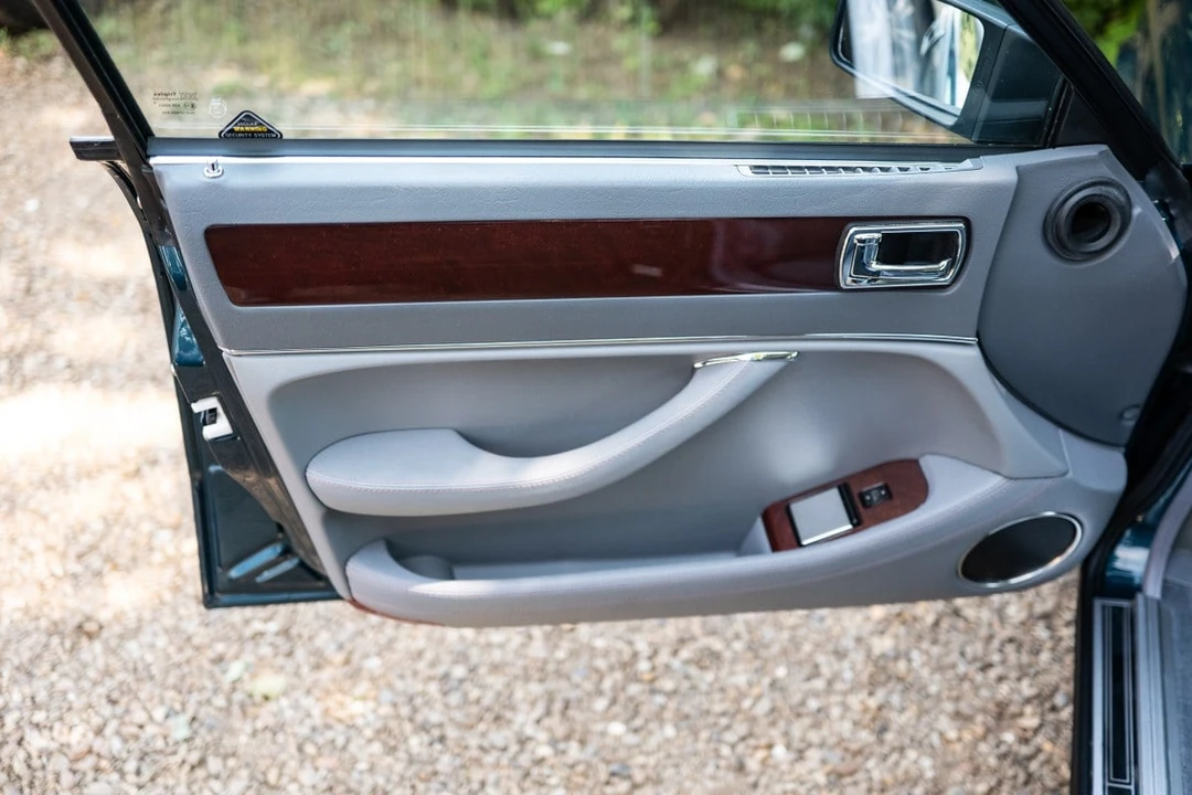 1994 Jaguar XJ40 XJ - Image 28 of 30