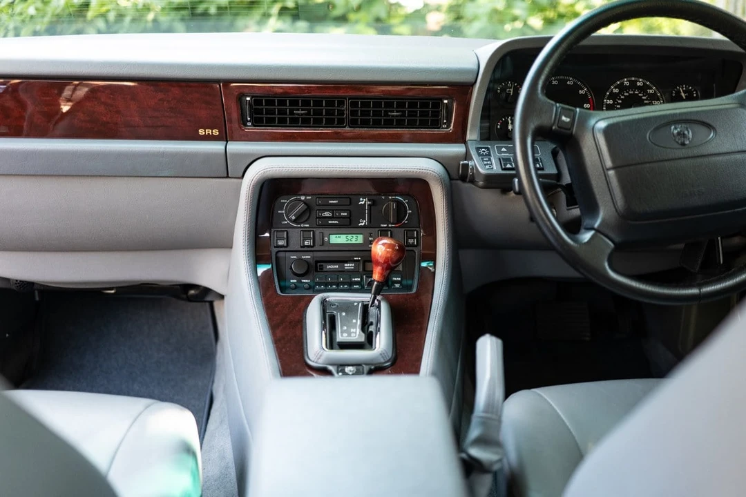 1994 Jaguar XJ40 XJ - Image 4 of 30