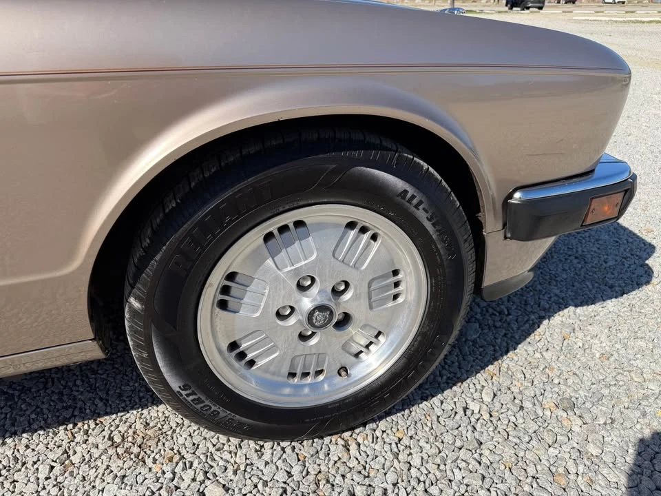 1994 Jaguar XJ40 XJ - Image 11 of 20