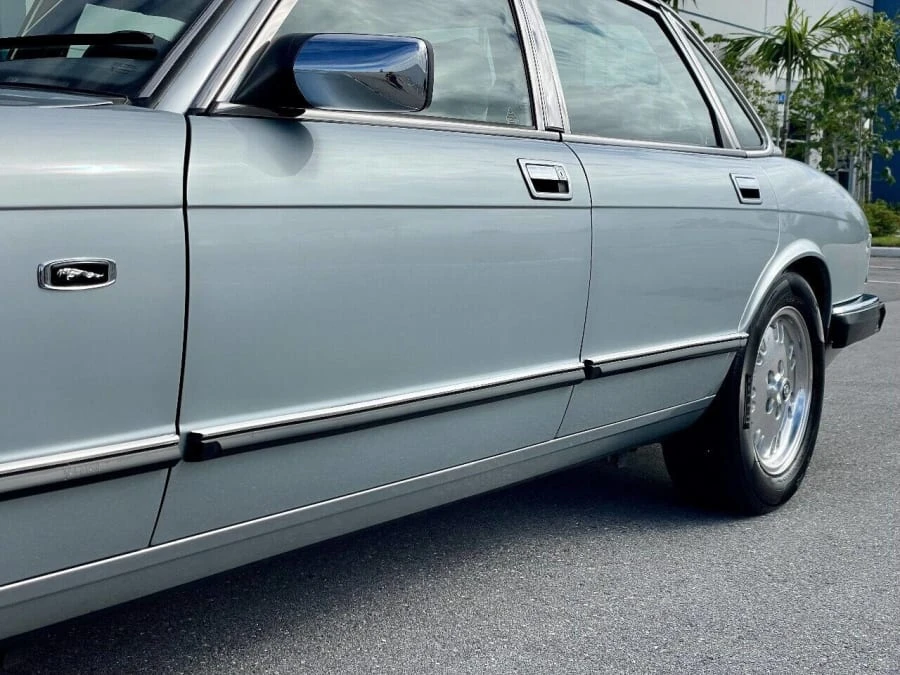1994 Jaguar XJ40 XJ - Image 12 of 31