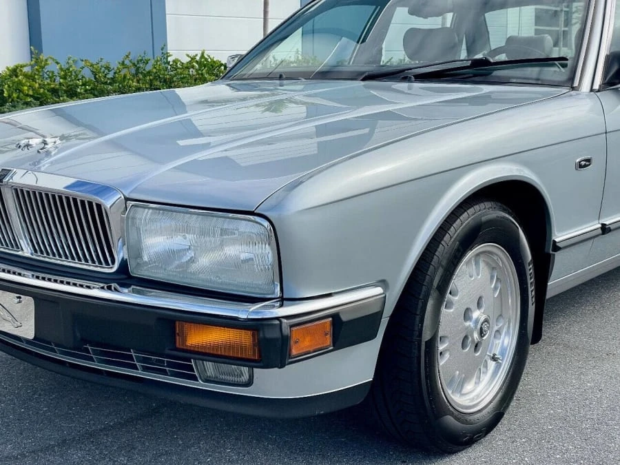 1994 Jaguar XJ40 XJ - Image 13 of 31