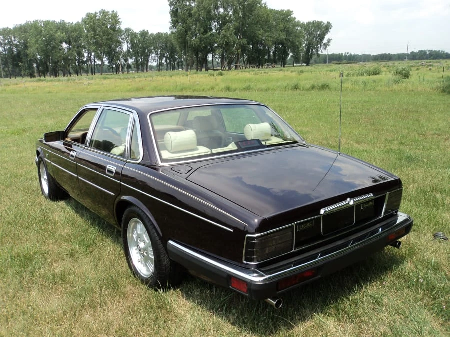 1994 Jaguar XJ40 XJ - Image 2 of 5