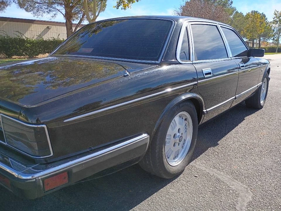 1994 Jaguar XJ40 XJ - Image 3 of 19