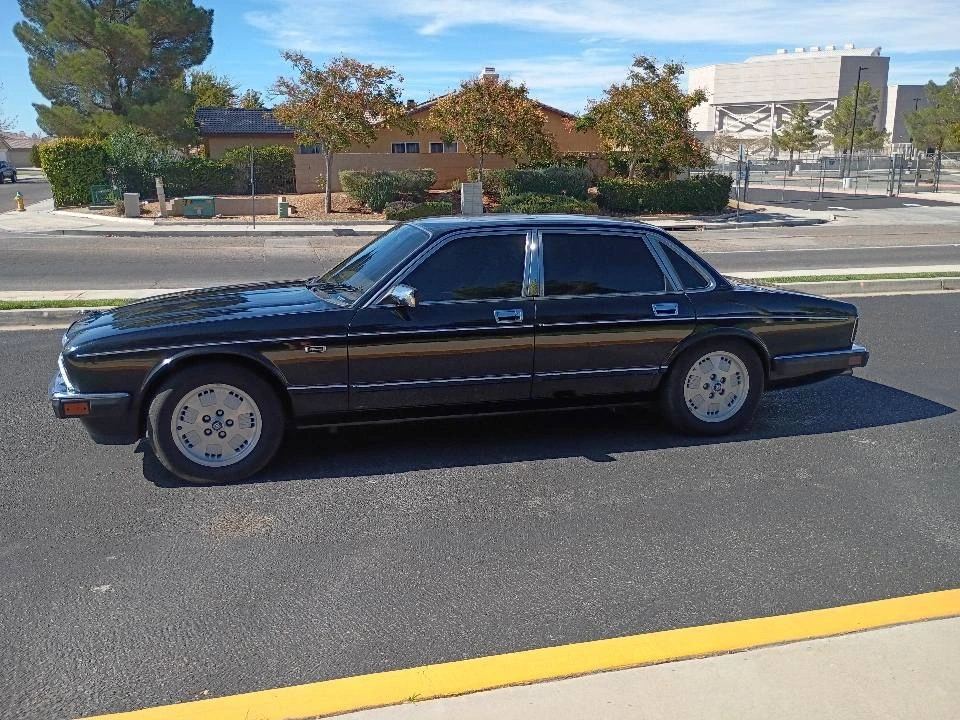 1994 Jaguar XJ40 XJ - Image 18 of 19