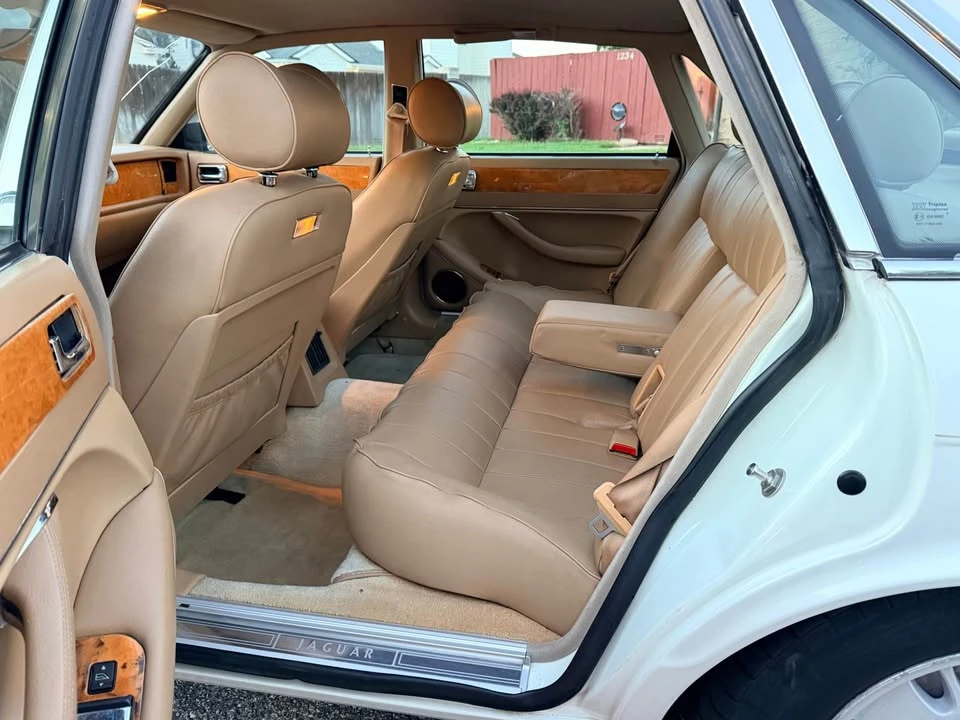 1994 Jaguar XJ40 XJ - Image 11 of 20