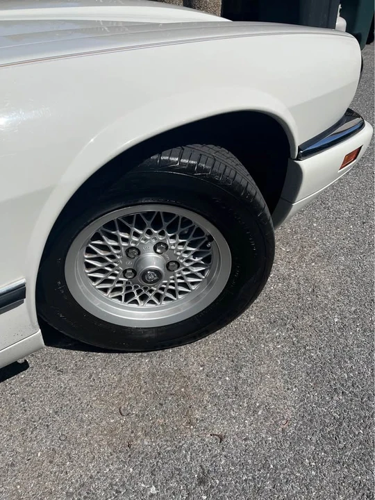 1994 Jaguar XJS Convertible - Image 10 of 12