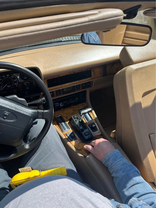 1994 Jaguar XJS Convertible - Image 5 of 12
