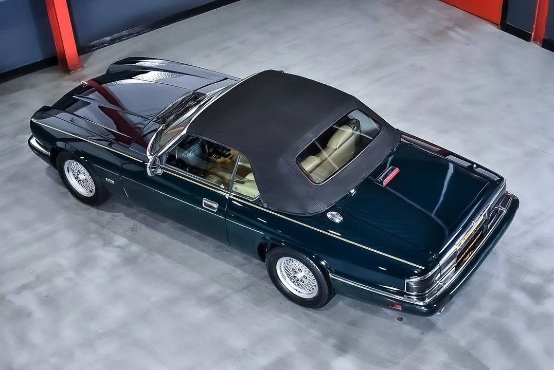 1994 Jaguar XJS - Image 26 of 30