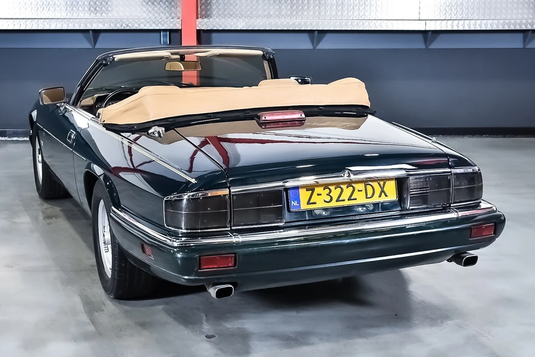 1994 Jaguar XJS - Image 18 of 30