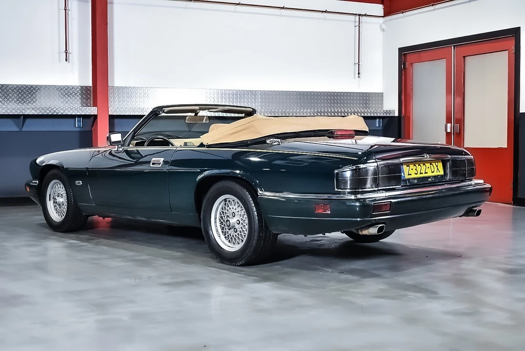 1994 Jaguar XJS - Image 13 of 30