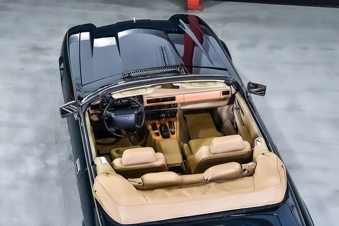 1994 Jaguar XJS - Image 11 of 30