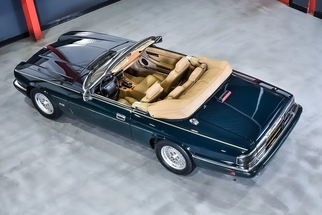 1994 Jaguar XJS - Image 14 of 30