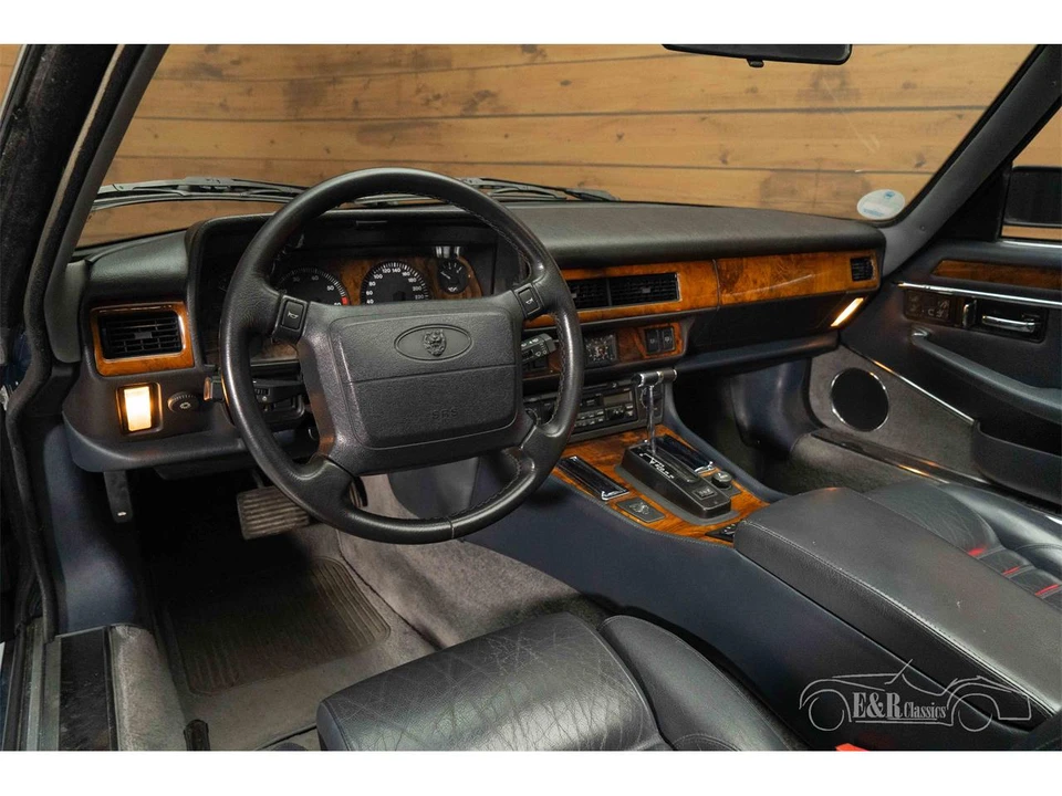 1994 Jaguar XJS - Image 19 of 29
