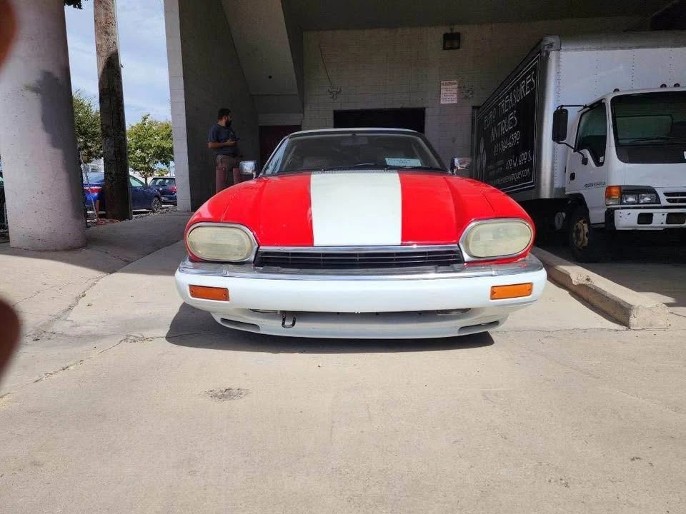 1994 Jaguar XJS - Image 3 of 10