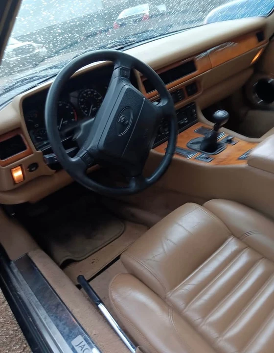 1994 Jaguar XJS Convertible - Image 2 of 3