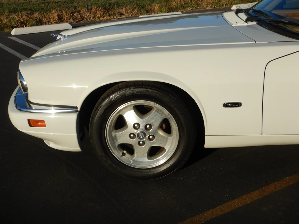 1994 Jaguar XJS Facelift AJ-16 - Image 18 of 31