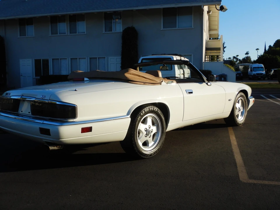 1994 Jaguar XJS Facelift AJ-16 - Image 11 of 31