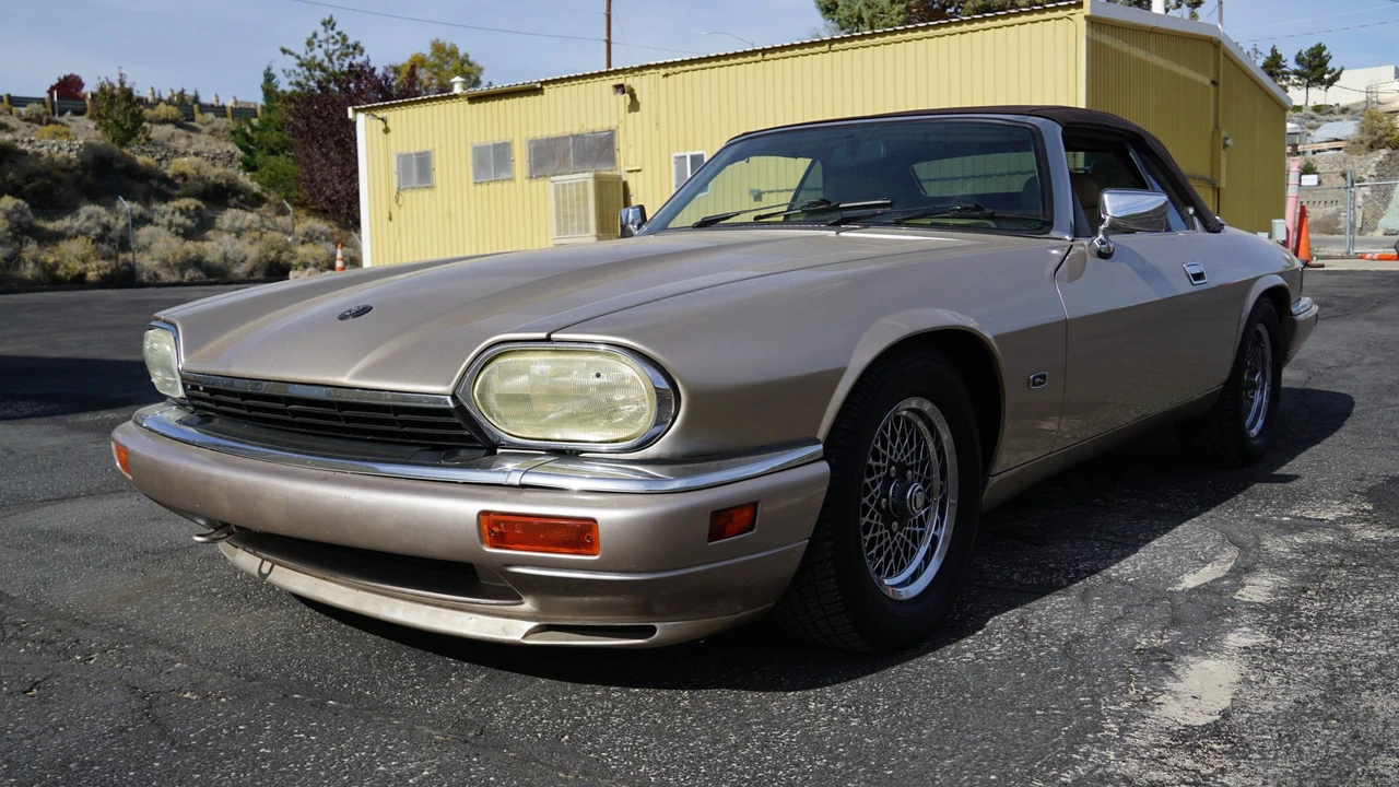 1994 Jaguar XJS Convertible - Image 3 of 31