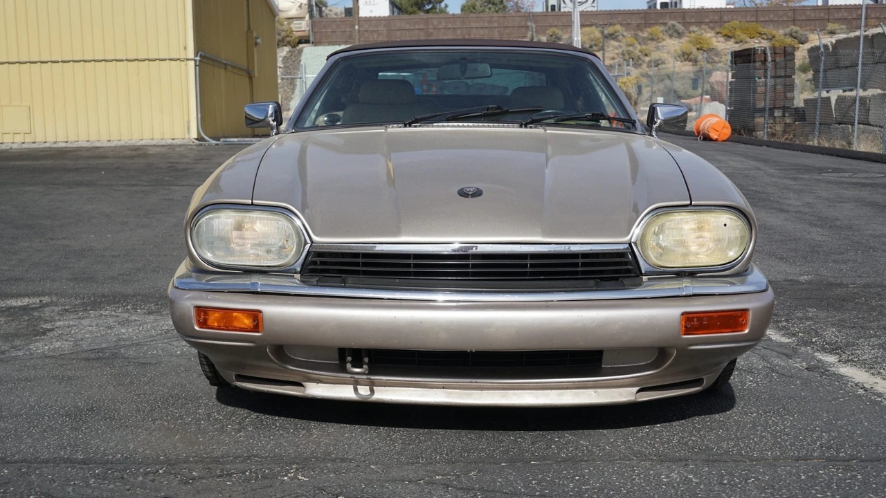 1994 Jaguar XJS Convertible - Image 5 of 31