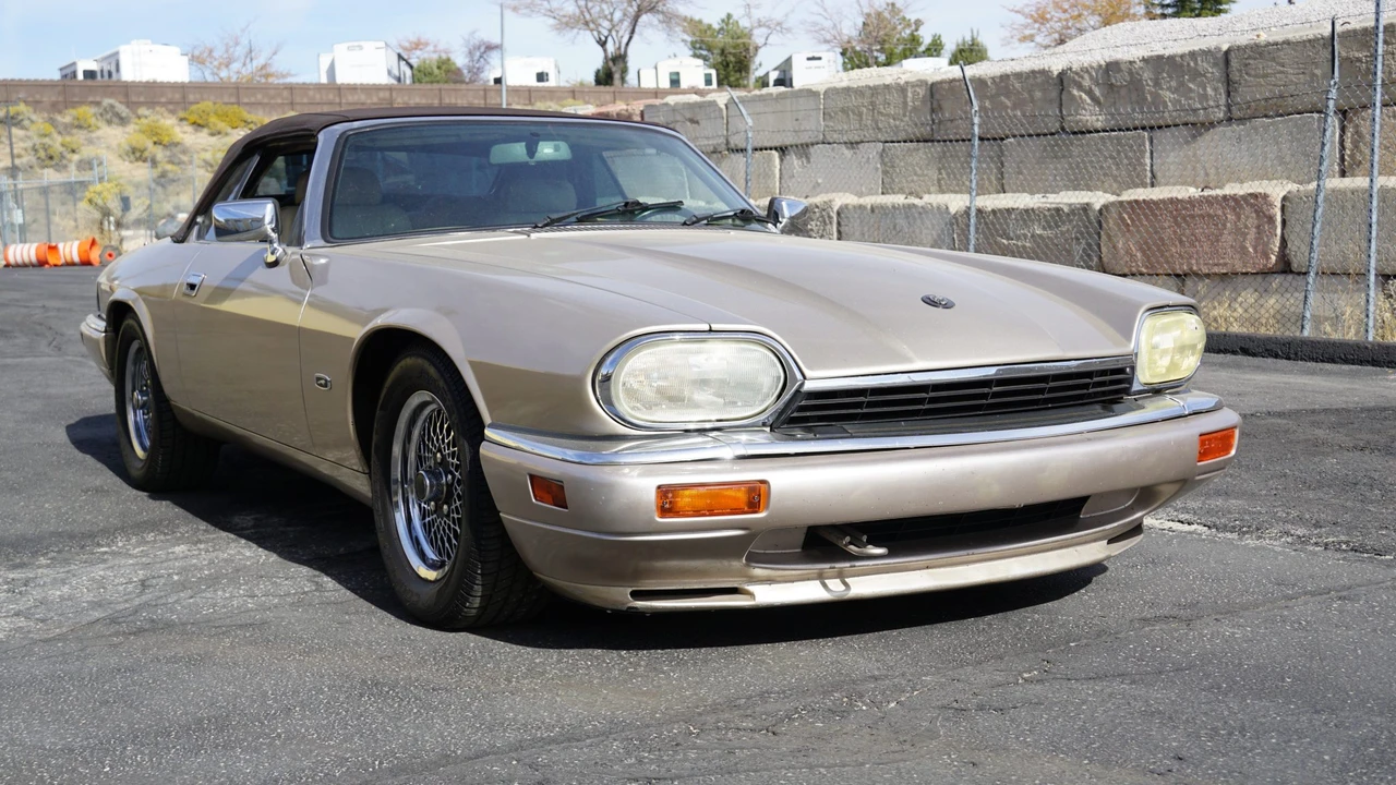 1994 Jaguar XJS Convertible - Image 6 of 31