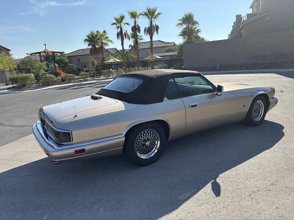 1994 Jaguar XJS Convertible - Image 12 of 22