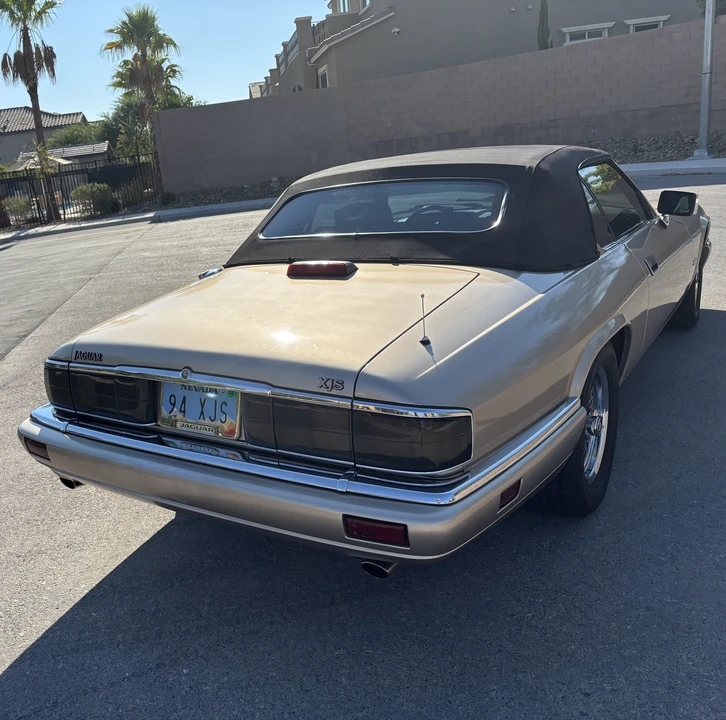 1994 Jaguar XJS Convertible - Image 11 of 22