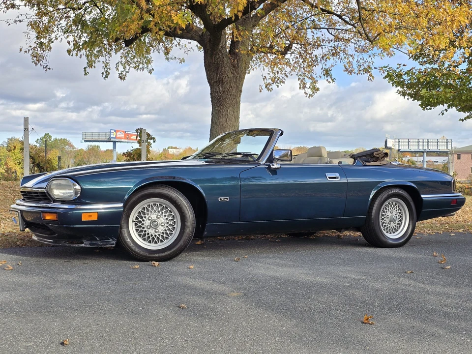 1994 Jaguar XJS Convertible - Image 2 of 31