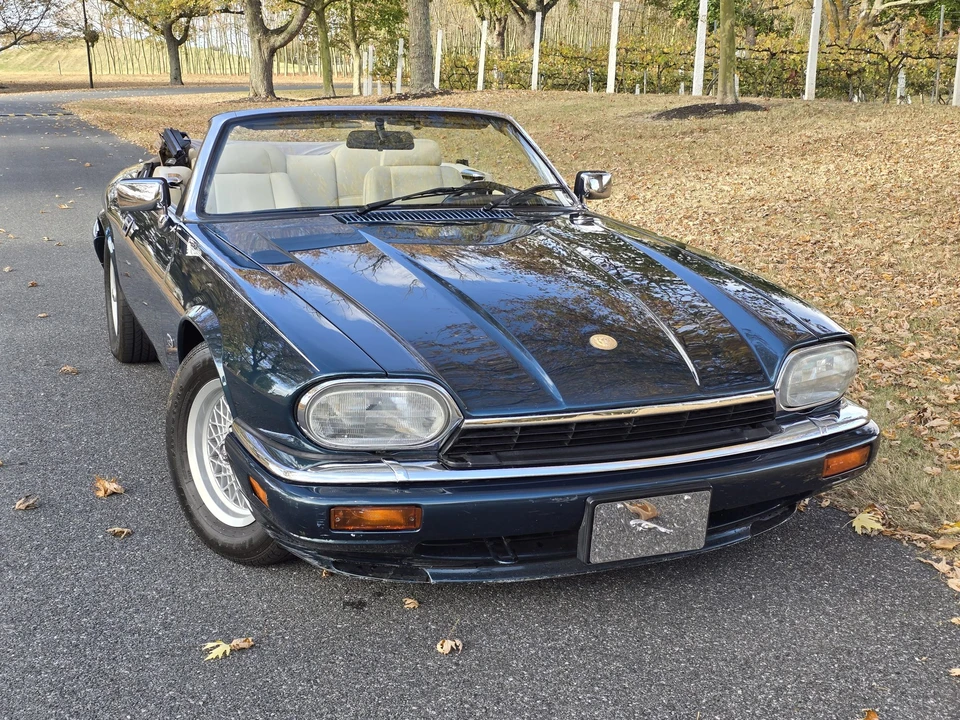1994 Jaguar XJS Convertible - Image 10 of 31