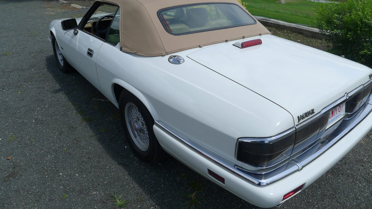1994 Jaguar XJS Convertible - Image 12 of 31