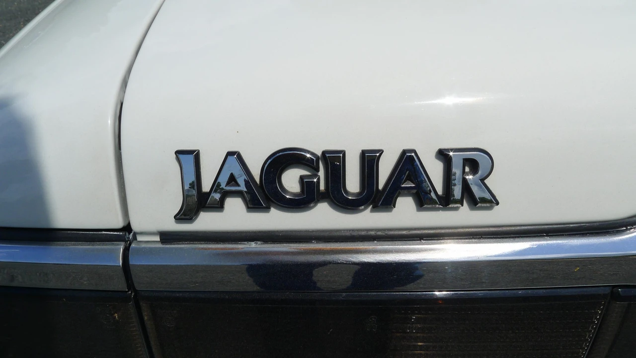 1994 Jaguar XJS Convertible - Image 27 of 31