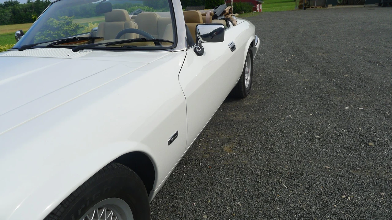 1994 Jaguar XJS Convertible - Image 24 of 31